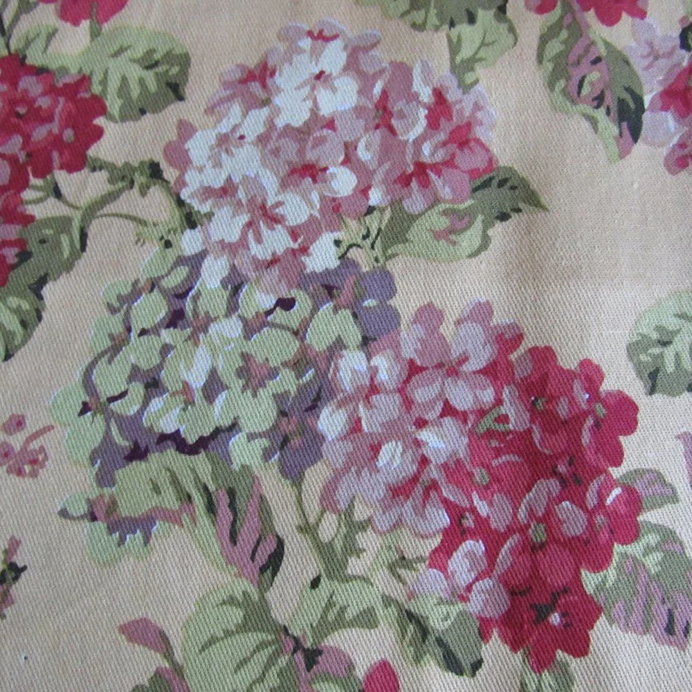 Set of 4 WAVERLY Floral Napkins 18